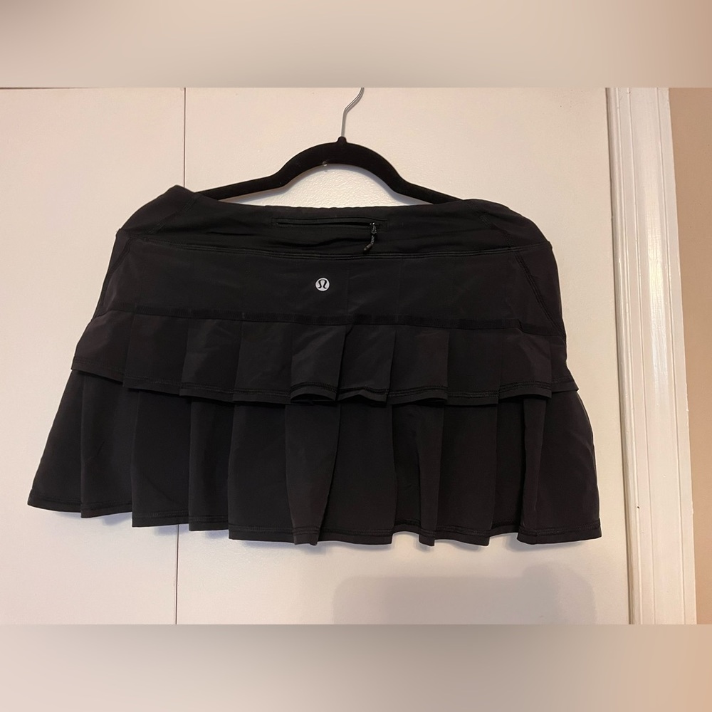 Lululemon Run Pace Setter Skirt (8) EUC